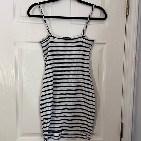 Bodycon Dress - Picture 3 of 4